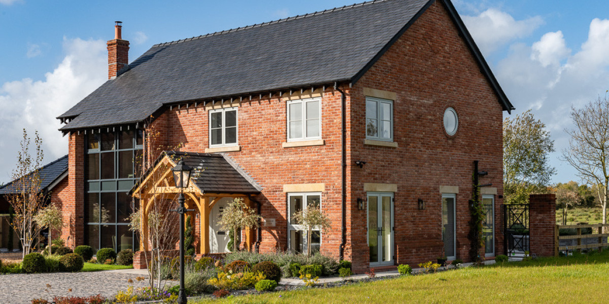 Enhancing Energy Efficiency and Aesthetics: The Importance of Window Replacement